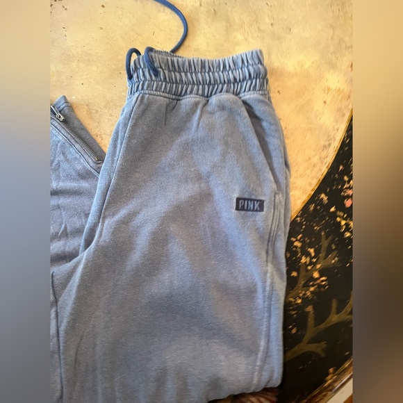 Light denim blue PINK sweats - Picture 2 of 3